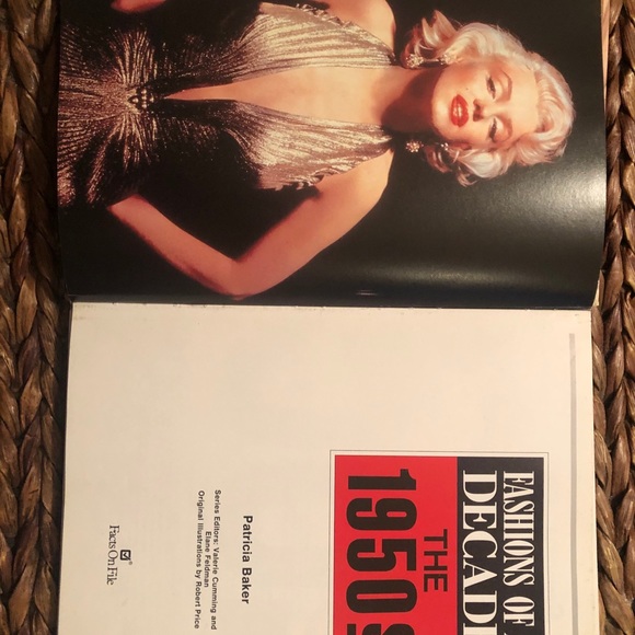 “1950’s Fashions of a Decade” Coffee table book